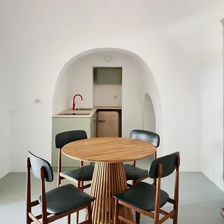 Casavivi Isolati In Puglia